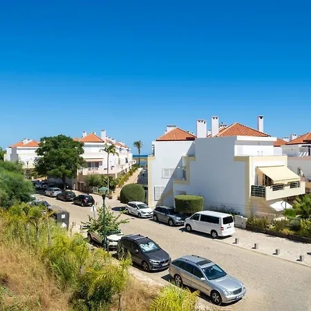 Fresh & Breezy Tavira