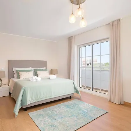 Fresh & Breezy Tavira *