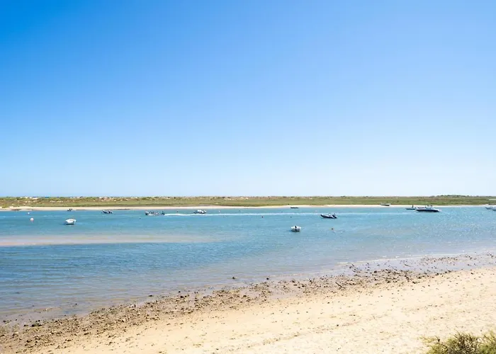 Fresh & Breezy Tavira アパート *